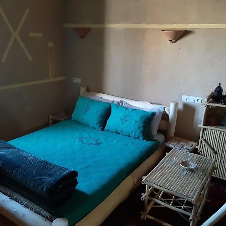 Kasbah Izoran Hotel มิเดลท์ ภายนอก รูปภาพ