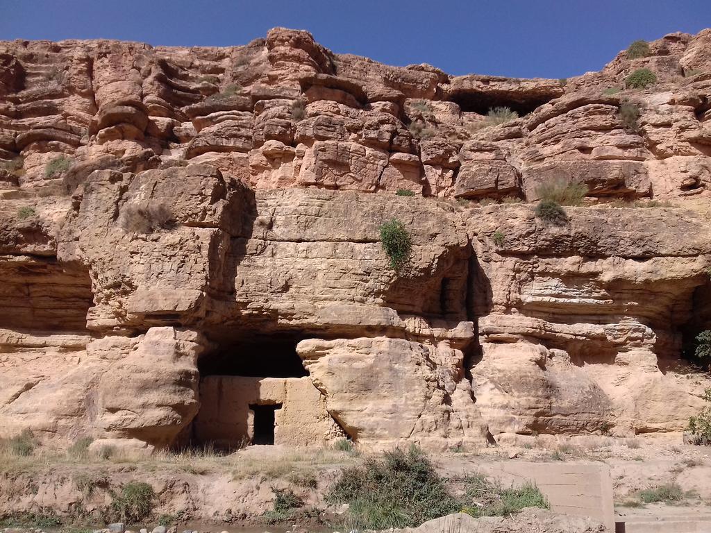 Kasbah Izoran Hotel มิเดลท์ ภายนอก รูปภาพ