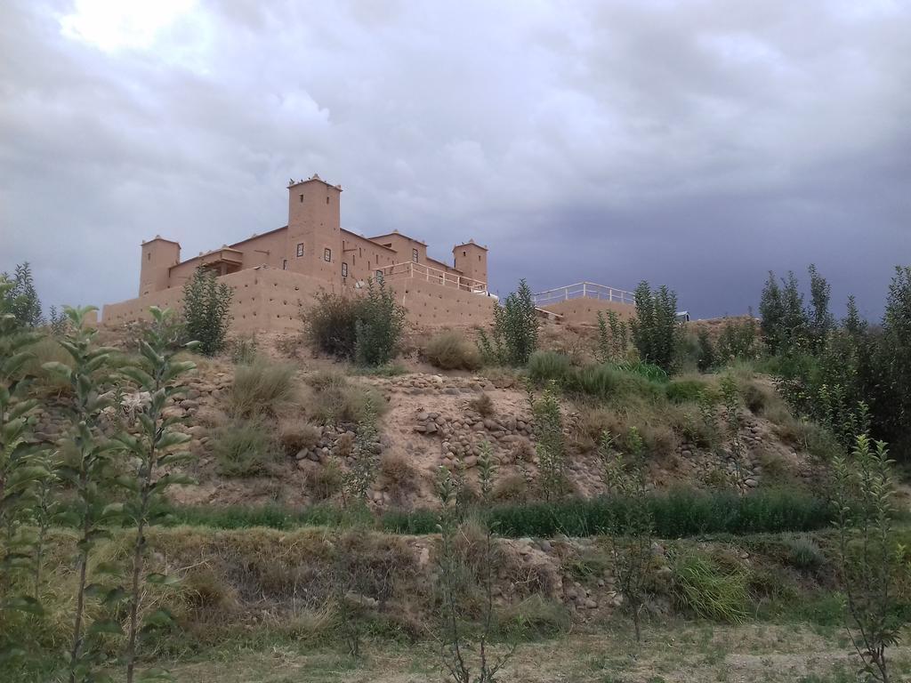 Kasbah Izoran Hotel มิเดลท์ ภายนอก รูปภาพ