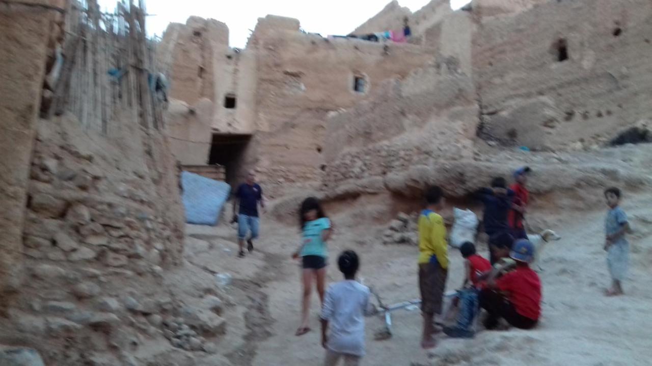 Kasbah Izoran Hotel มิเดลท์ ภายนอก รูปภาพ