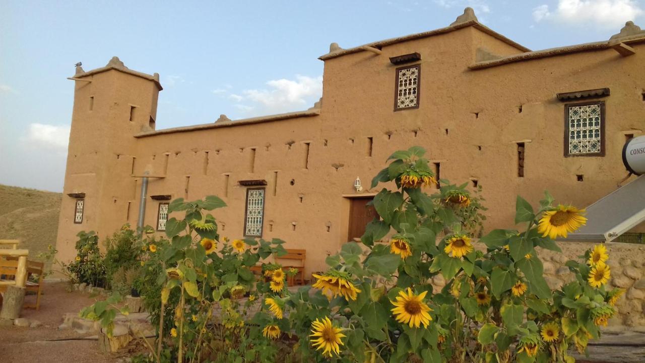 Kasbah Izoran Hotel มิเดลท์ ภายนอก รูปภาพ